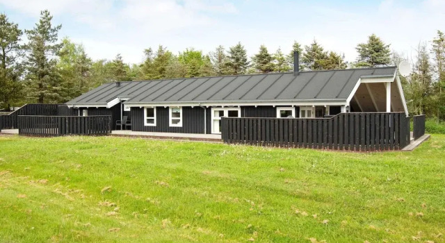 Коттедж 9 person holiday home in Jerup