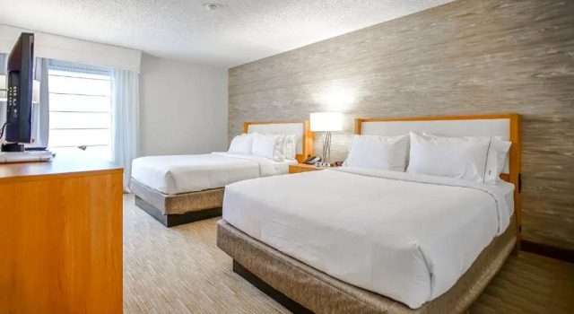 Четырёхместный номер Standard Sleep Inn & Suites Memphis Southeast