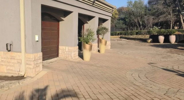 The Address Luxurious, Book Feriehus Midrand East Rand