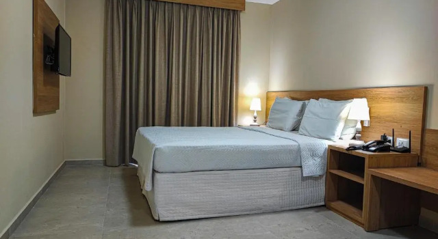 Апартаменты Standard Hotel Coral Beach