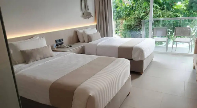 Двухместный номер Deluxe с видом на бассейн Worita Cove Hotel