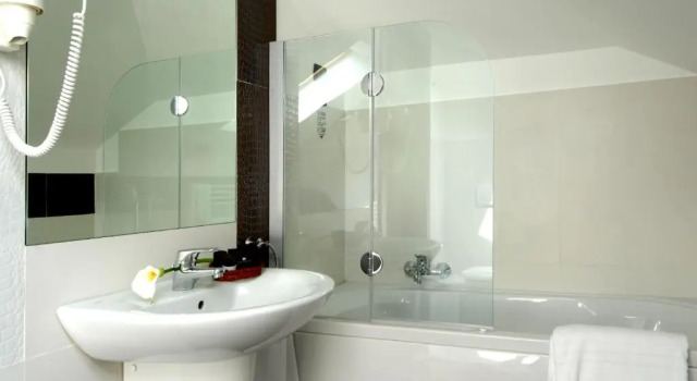 Четырёхместный номер Мансарда Hotel Villa Pannonia