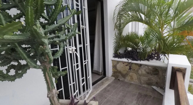 Апартаменты Deluxe Valentina Suites by Las Flores Vacation Rentals