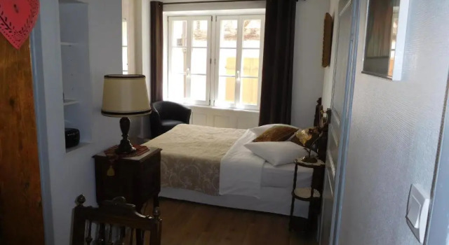 Location "Charme"