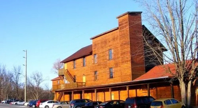 Mill Tales Inn, Varaa Hotelli  