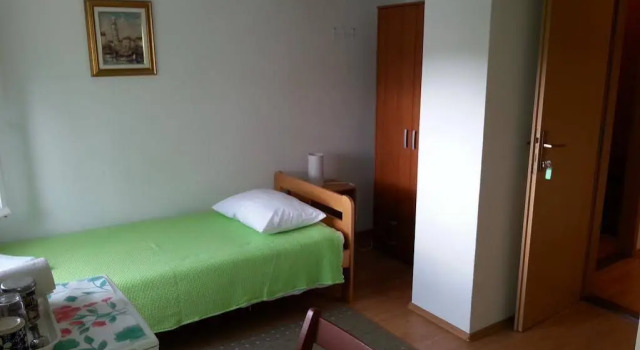 Rooms Puljic, Prenota Hotel Splitska 