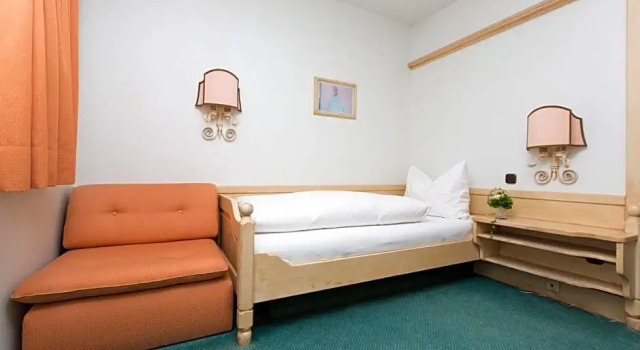 Номер Economy Schlosshotel Dörflinger