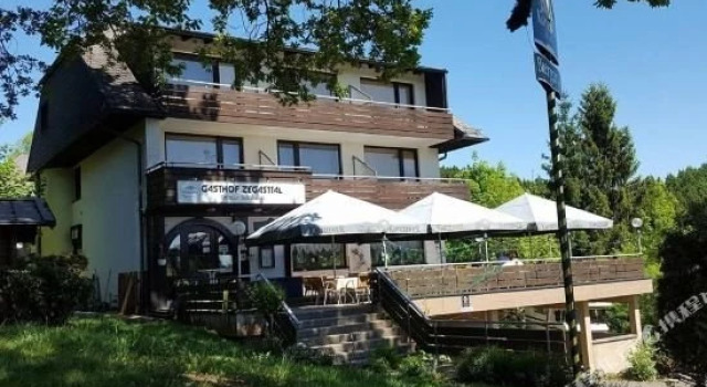 Gasthof Zegasttal, Rezervovat Hotel Schwarzenbach am Wald 