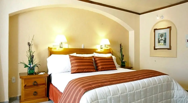 Полулюкс Hotel Misión Comanjilla