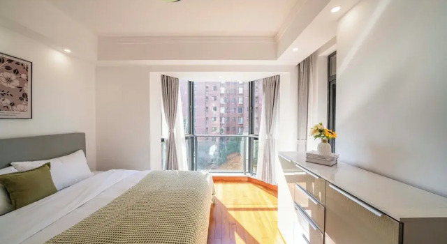 Tyms Gubei Apt 2BR Residence near Gubei, Varaa Bed and Breakfast Shanghai Shanghai