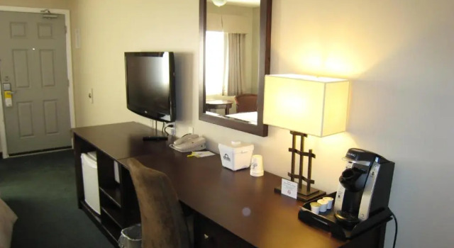 Standard chambre Days Inn by Wyndham Golden