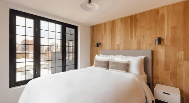 Двухместный номер Standard с балконом Gowanus Inn & Yard, An Ascend Hotel Collection Member