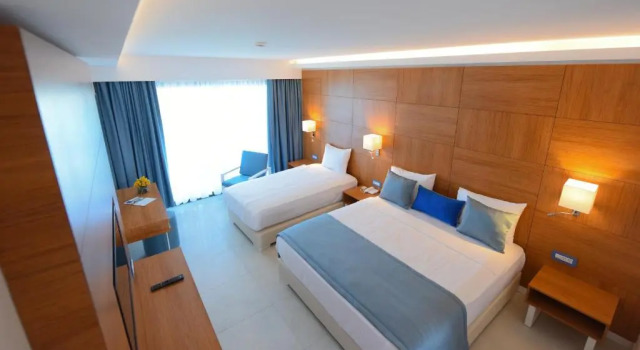 Номер Large с видом на море INFINITY BY YELKEN AQUAPARK&RESORTS KUŞADASI