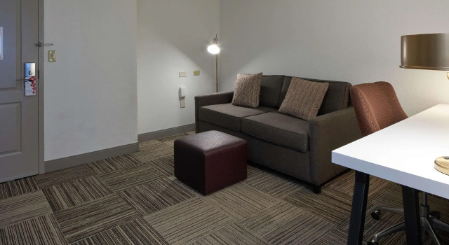 Двухместный полулюкс Hilton Garden Inn Evansville