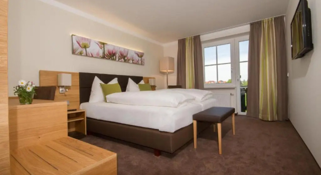 Hotel-Gasthof Beim Böckhiasl, Book Hotel  
