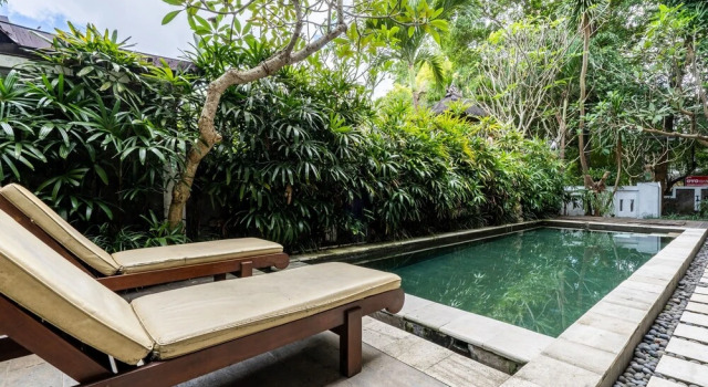 Van Mandri Residence by OYO Rooms, Rezervovat Hotel Hotely v Bali s bazénem, Bazén