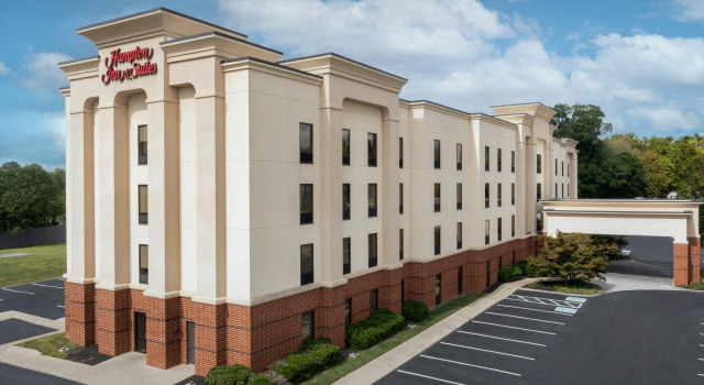 Hampton Inn & Suites-Knoxville/North I-75, Забронировать Отель Ноксвилл Теннесси
