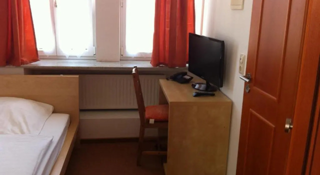 Номер Standard Hotel Zum Bügeleisen