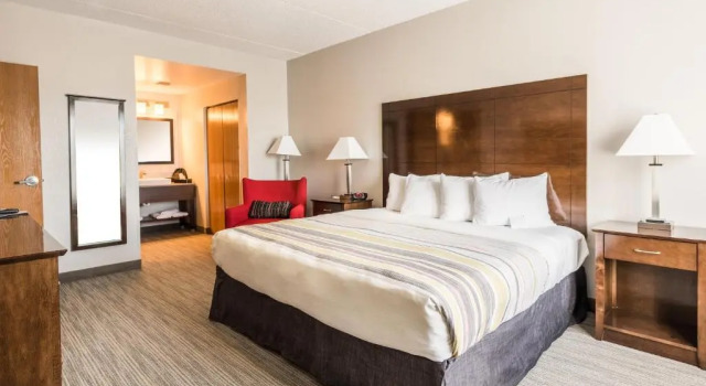 Двухместный люкс c 1 комнатой Country Inn & Suites by Radisson, Cookeville, TN