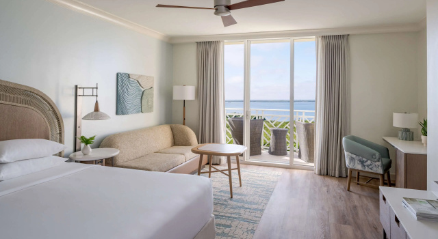 Двухместный номер с балконом и с видом на залив Hyatt Regency Coconut Point Resort & Spa Near Naples