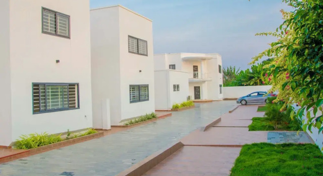 Pot of Gold Butler Residence, Prenota Affittacamere Hotel a Greater Accra con piscina, Piscina