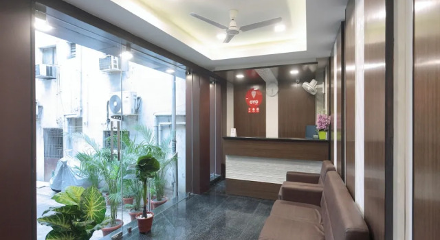 OYO 5230 Pan Residency