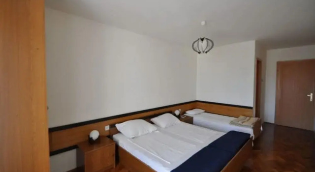 Pava - SA2, Prenota Hotel Hotel a Isole Quarnerine con parcheggio, Parcheggio
