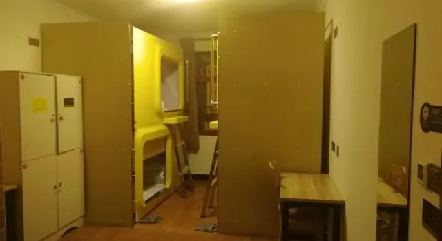 Мужская капсула Lamtin Youth Culture Hostel