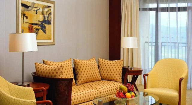 Agile ChangJiang Hotel ZhongShan, Rezerwuj Hotel Hotele w Zhongshan z basenem, Basen