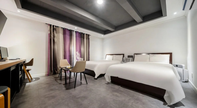 Двухместный номер Business Mokpo New Evergreen Hotel