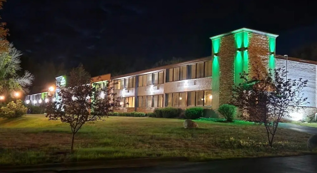Wingate by Wyndham Lake George
