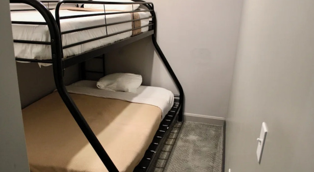 Семейный люкс Carlton Lodge Hotel and Suites
