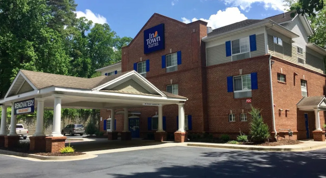 InTown Suites Extended Stay Atlanta GA - Sandy Springs, 预订 酒店 桑迪斯普林斯 佐治亚州