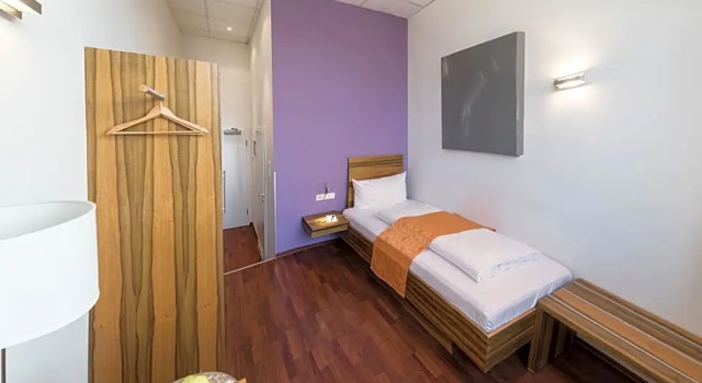 Номер Economy AMH Airport-Messe-Hotel Stuttgart