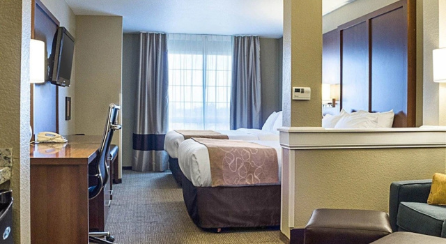 Одноместный люкс Comfort Suites Minot South