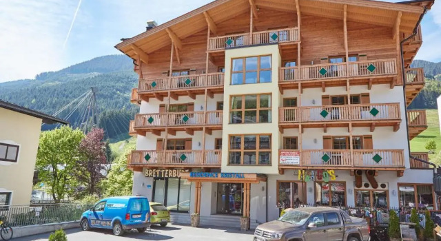 Appartement Residence Top 1 by HolidayFlats24, Rezerwuj Apartament Hotele w Salzburg z parkingiem, Parking