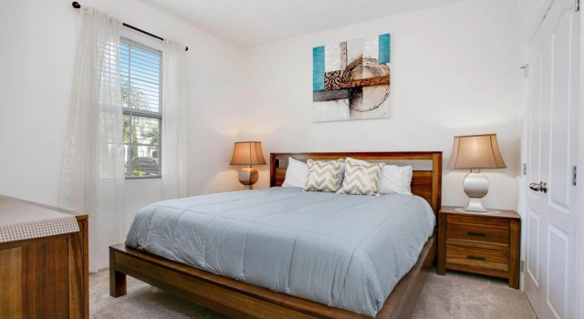 Enjoy the Private View! Roomy Town Home With Pool, 20 Mins From Disney #5st739, Забронировать Дом для отпуска Виллы Давенпорт, Вилла
