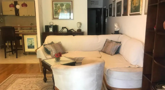 Апартаменты с 3 комнатами Apartmani Znjan