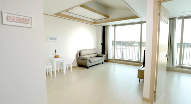 Люкс с 2 комнатами Lake Ocean Resort Sokcho