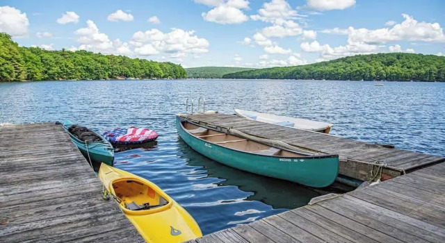 Private Boat Slip Lakefront Hot Tubskee Ball, Book Hotel Lakeville Wayne County