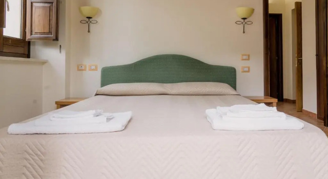 Appartamenti In Residence Sentieri Nella Roccia, Rezervasyon Otel Piaggine Cilento