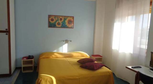 Полулюкс Siris Hotel