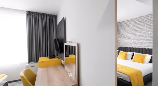 Adeo Hotel