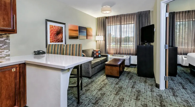 Люкс c 1 комнатой Staybridge Suites Lubbock-University Area by IHG