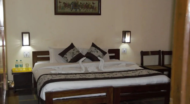 Corbett Wild Resort - A River Access Property