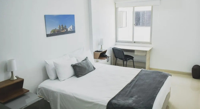 Hotel El Marques de Manga, Foglalás Szálloda Szállodák Bolívar reggelivel, Reggeli