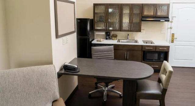 Номер Standard Candlewood Suites Saint Joseph - Benton Harbor by IHG