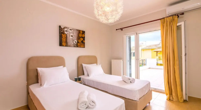 Private Maisonette near Corfu Town By Konnect, Забронировать Дом для отпуска Отели периферии Ионических островов с парковкой, Парковка