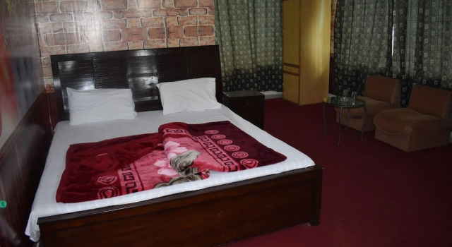 Marina Inn Guest House, Rezerwuj Pensjonat Hotele w Punjab Region z parkingiem, Parking