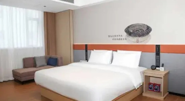 Business Suite Traffic Hotel